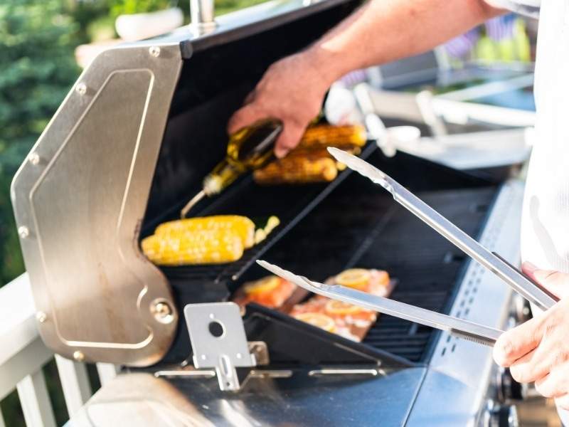 Why the Pros Go With Natural Gas Grills